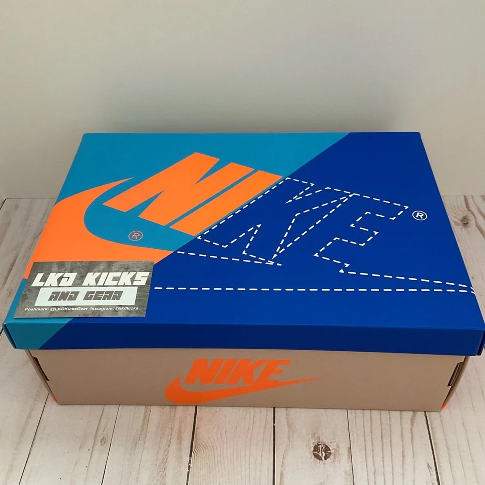 Air Jordan  1 Retro High OG Prototype - Picture 6 of 8